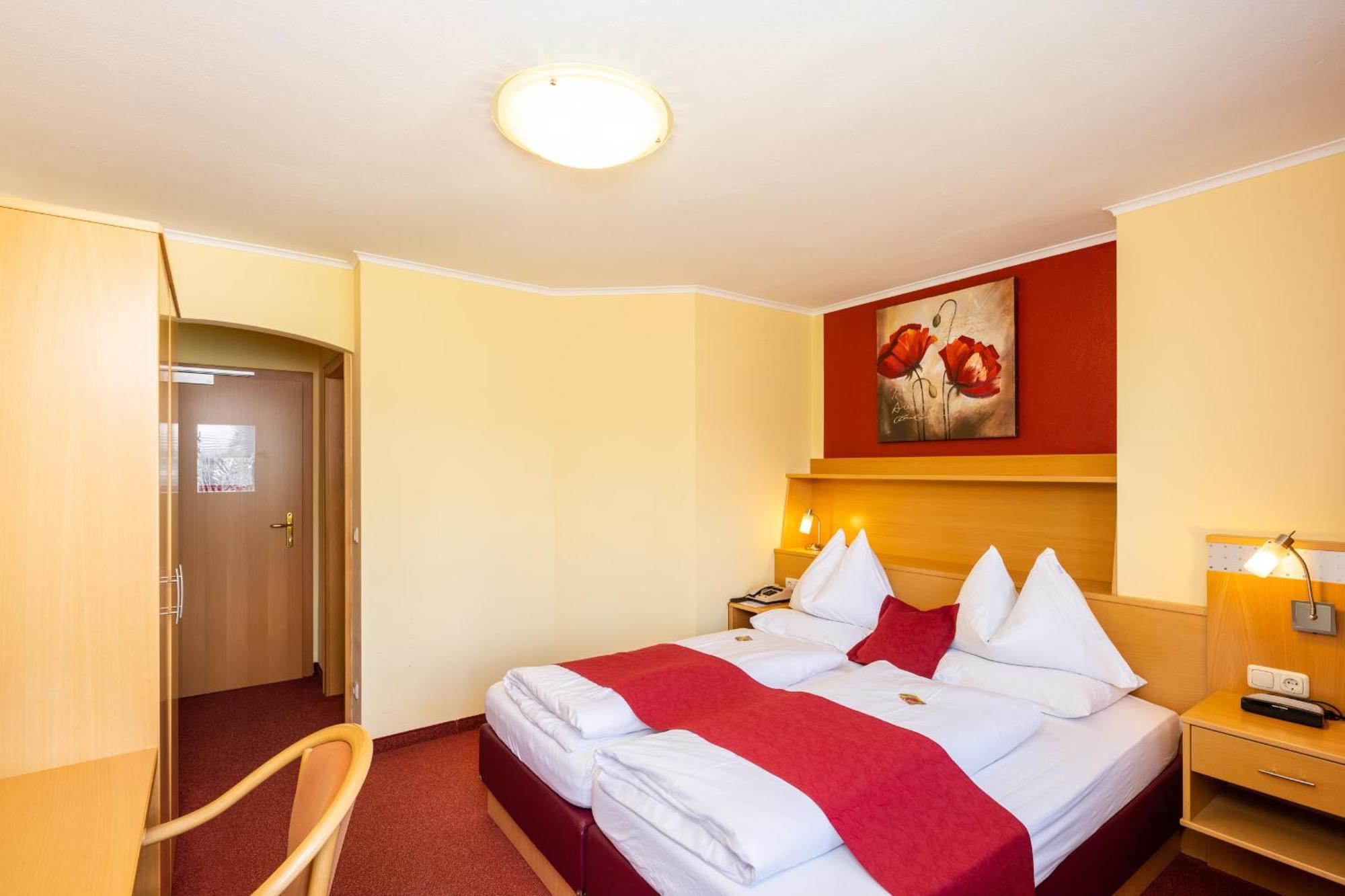 וולדן אם וורתרסי Strandhotel Schabus חדר תמונה